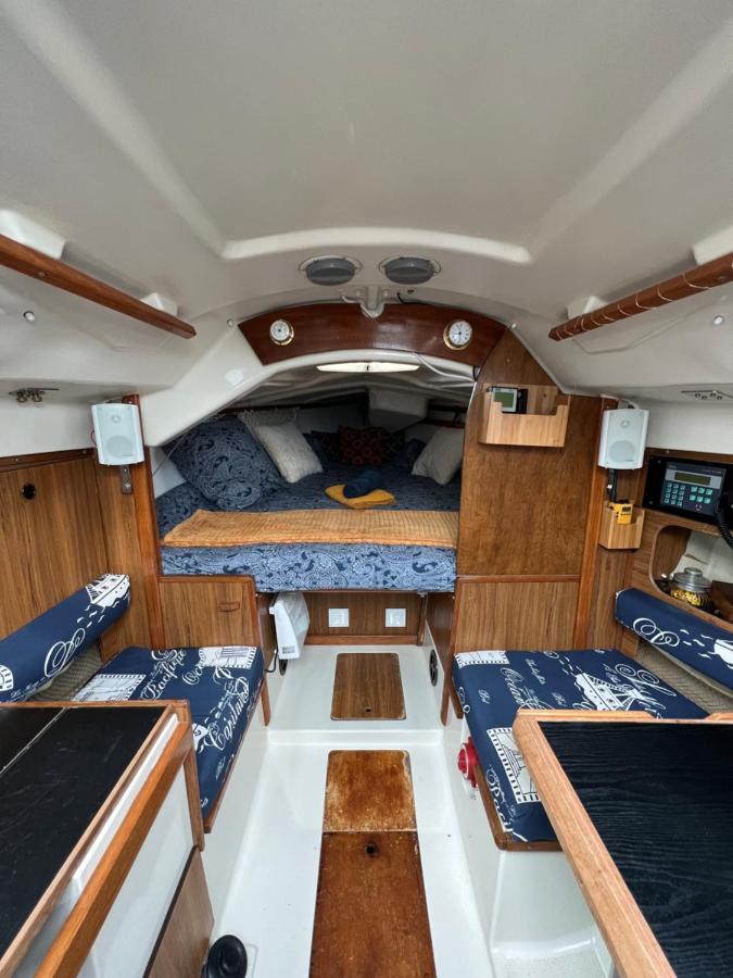 Nuit Insolite Sur Un Bateau Au Havre Hawr Zewnętrze zdjęcie